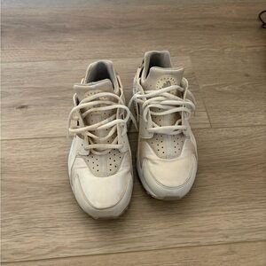 Nike Cream Lace-Up Sneakers